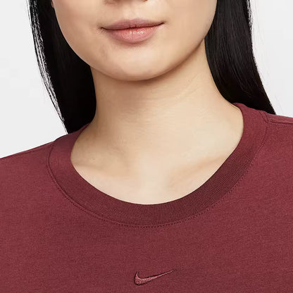 Nike Oficial Autêntico — Novo Top de Malha Feminino de Outono, Bordado, Corte Curto e Ajuste Fino HF5323-625
