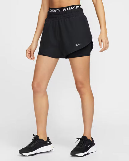 Calções desportivos femininos Nike Dri-Fit, elegantes, versáteis, dois em um, confortáveis e desportivos, para mulheres ativas
