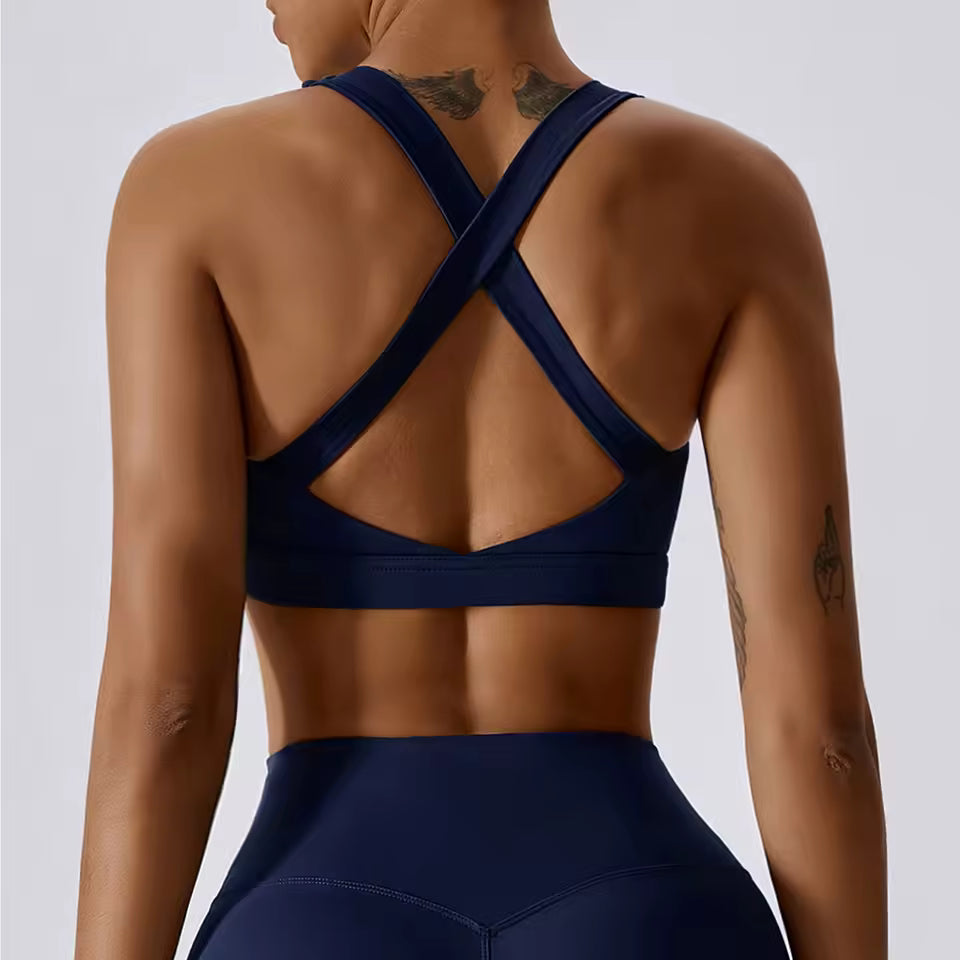 Top Desportivo Feminino com Alças Cruzadas — Sutiã de Yoga com Almofada, Elástico e Confortável, Ideal para Corrida, Ginásio e Treino de Fitness