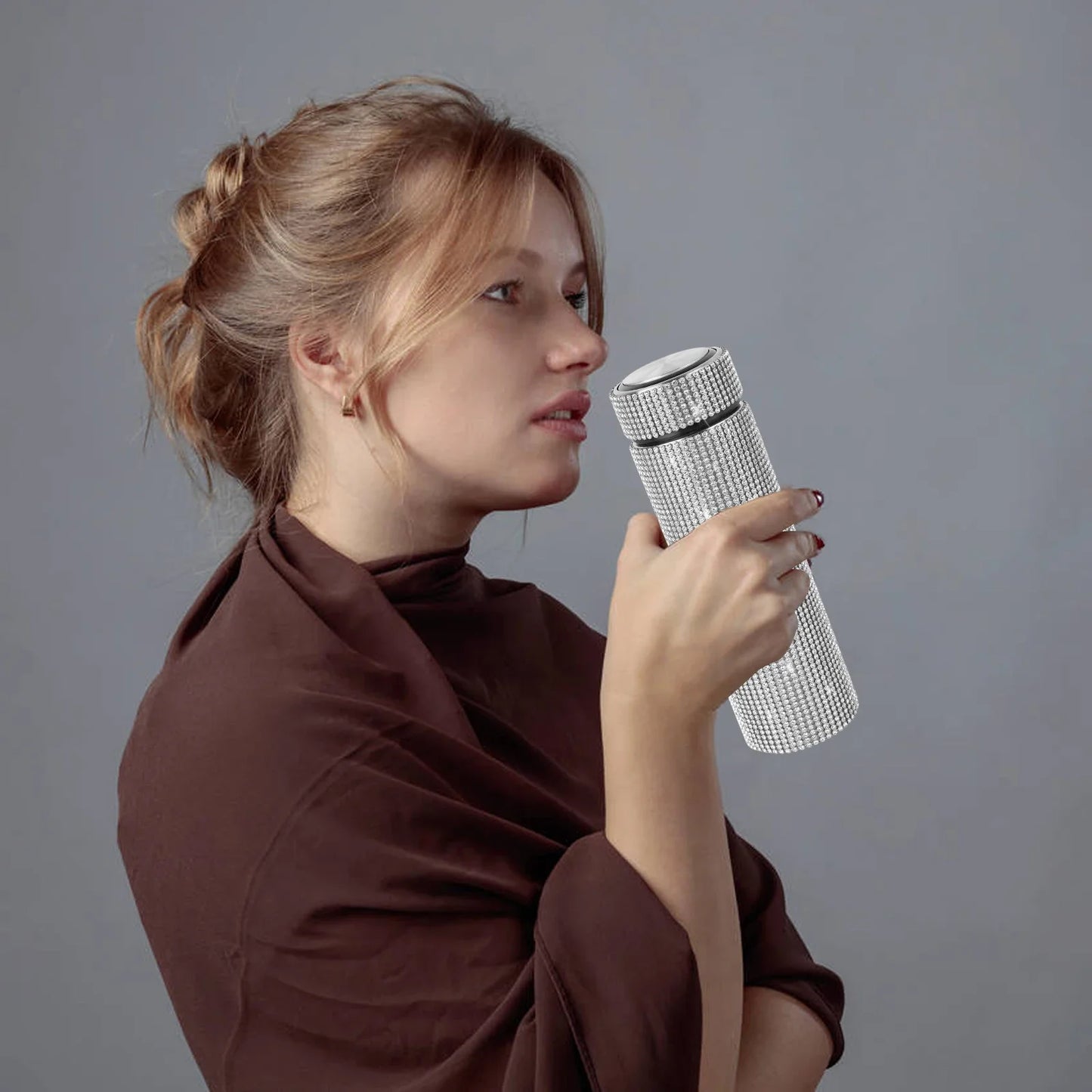 Garrafa Térmica 500 ml em Aço Inoxidável – Isolamento a Vácuo com Acabamento em Diamante, Ideal para Viagem e Presente