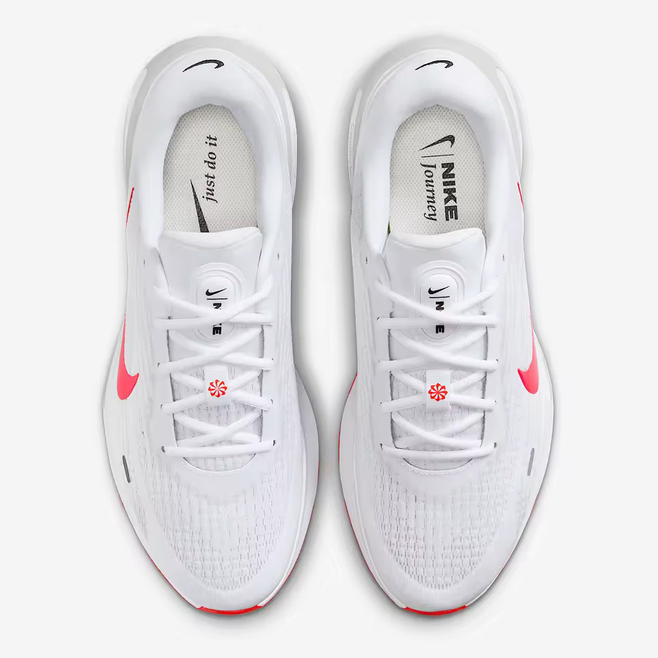 Ténis de corrida Nike oficiais e genuínos Journey Run, respiráveis e acolchoados (FN0228-106)