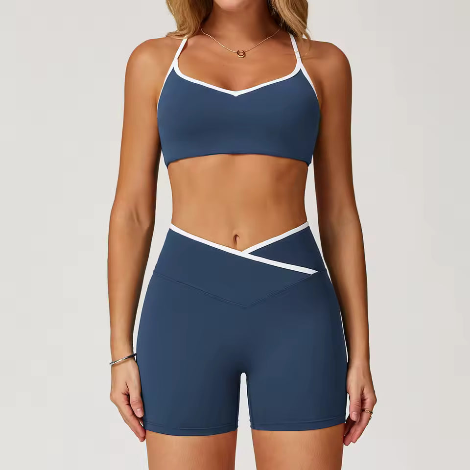 Conjunto de ioga feminino de 2 peças — roupa de treino, agasalho desportivo, calças de cintura subida e boca de sino, estilo sexy e fitness.
