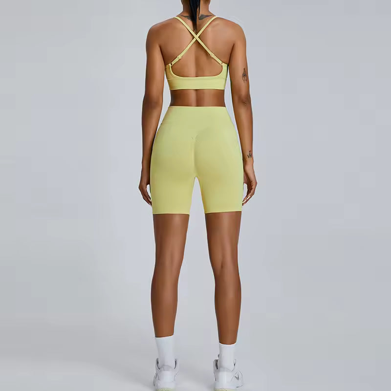 Conjunto de yoga feminino sem costuras, conjunto de treino de 2 peças com top canelado e calções de cintura alta, roupa de ginásio fitness para corrida e atividades atléticas.