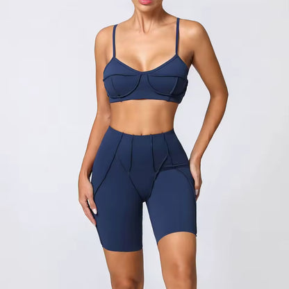 Conjunto feminino de ioga 3D — leggings de cintura alta que modelam e levantam o quadril, com top sem costas, para treino e ginásio.