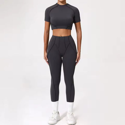 Conjunto de fitness feminino — agasalho de ioga com top de manga curta e leggings de cintura subida, ideal para treino e ginásio.