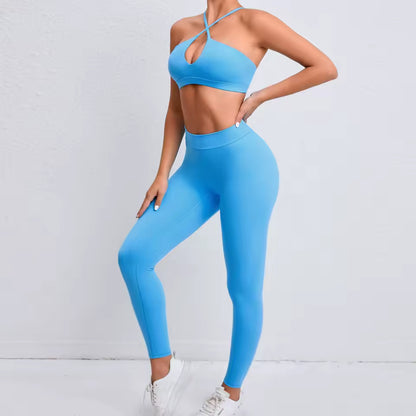 Conjunto desportivo feminino — roupa de fitness canelada para ioga, com top cruzado sem almofada e leggings push up para treino e ginásio.