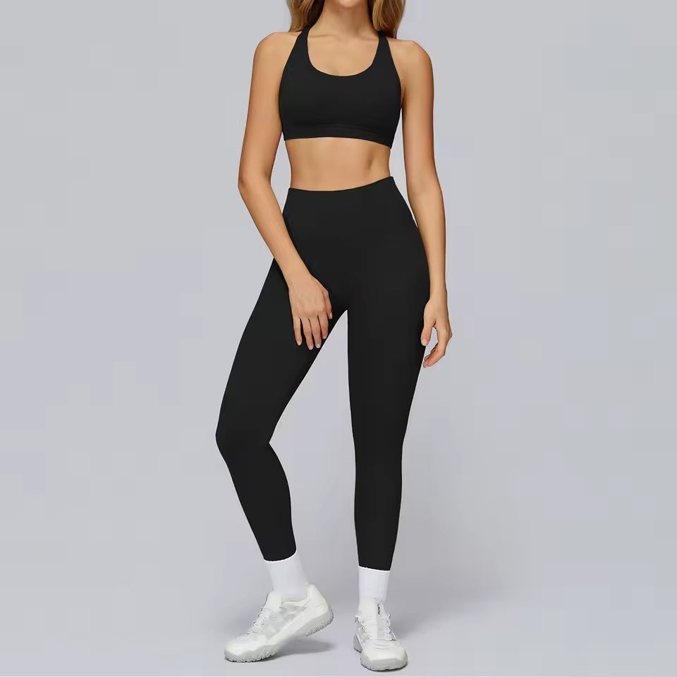Conjunto de yoga feminino 2 peças: sutiã desportivo, leggings de cintura alta e calções — conjunto para ginásio, treino e atividades desportivas.