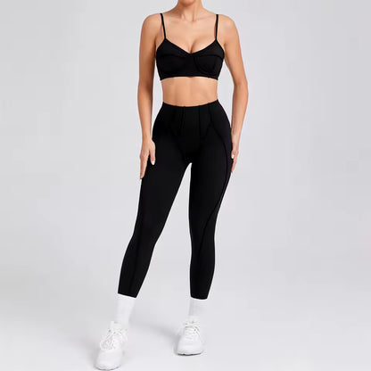 Conjunto feminino de ioga 3D — leggings de cintura alta que modelam e levantam o quadril, com top sem costas, para treino e ginásio.