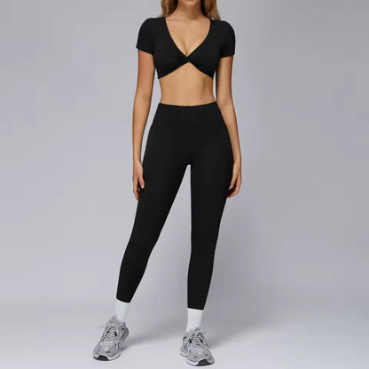 Conjunto de yoga feminino 2 peças: sutiã desportivo e roupas de treino de mangas curtas — ideal para ginásio, corrida e prática de yoga.