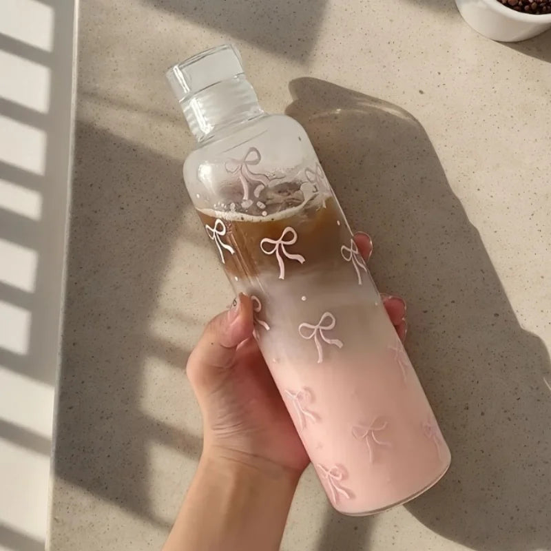 Garrafa de água em plástico PC com marcadores de tempo, 16,9 oz, à prova de fugas, resistente a quedas e livre de BPA, ideal para ginásio, viagens e actividades ao ar livre.