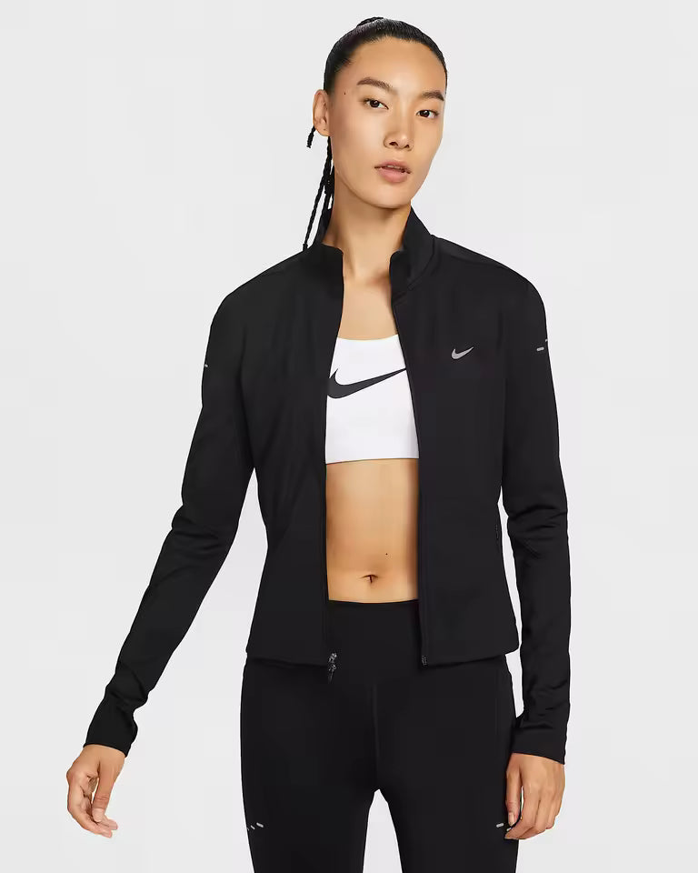 Camisola de corrida com capuz e fecho de secagem rápida Nike Swift Dri-FIT feminina