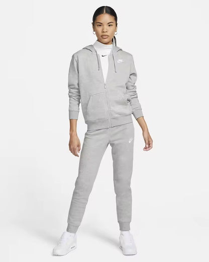 Casaco Leve Feminino com Capuz e Fecho Completo Nike Sportswear Club Fleece