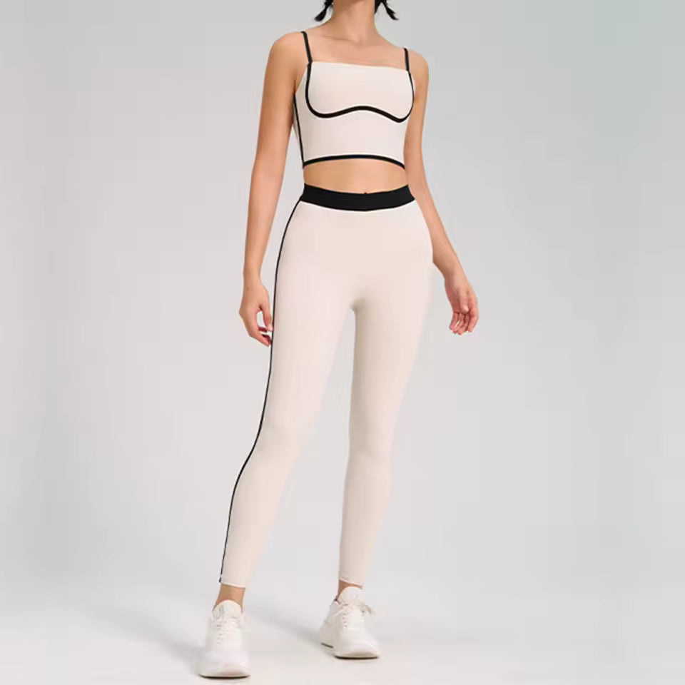 Conjunto feminino de ioga com 2 peças — roupa desportiva de ginásio, leggings fitness e top desportivo para treino.