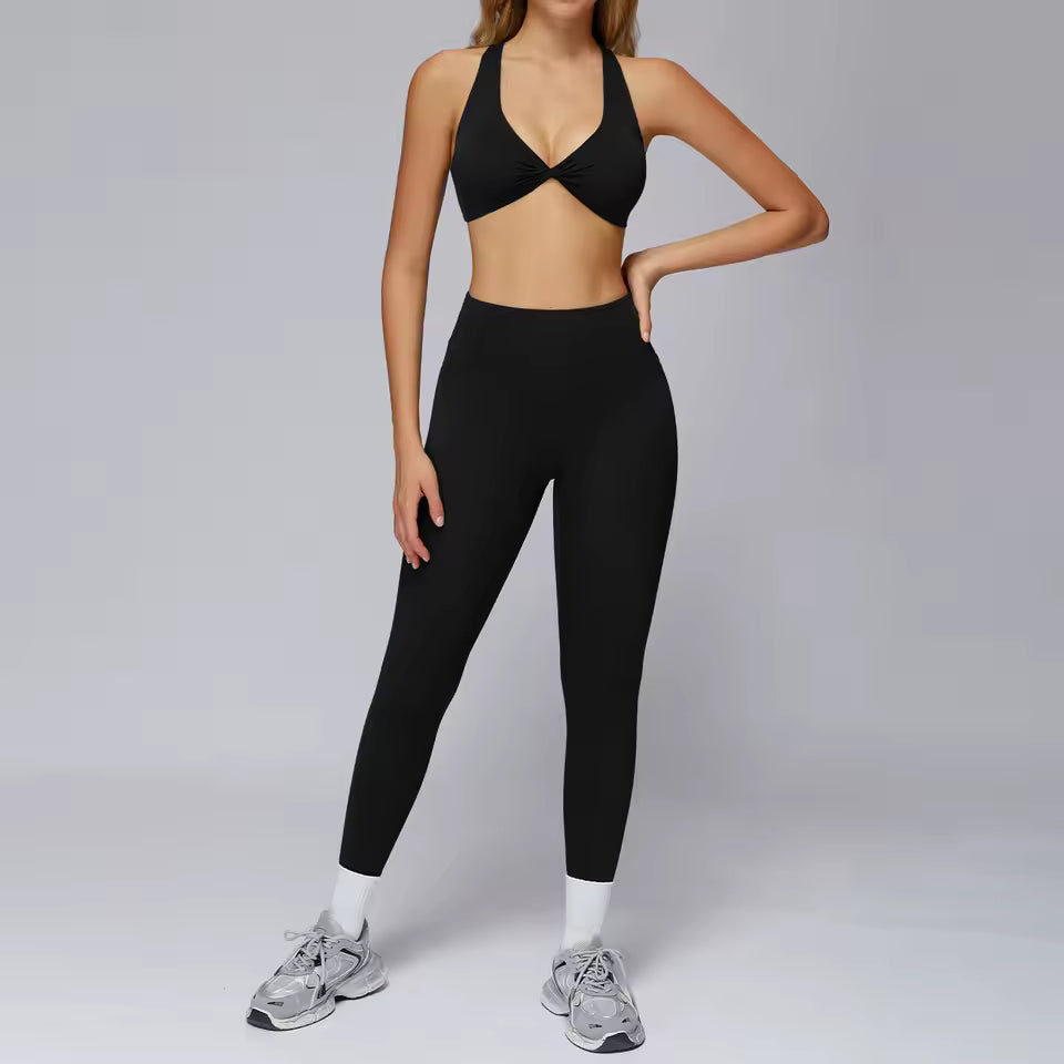 Conjunto de yoga feminino 2 peças: sutiã desportivo e roupas de treino de mangas curtas — ideal para ginásio, corrida e prática de yoga.